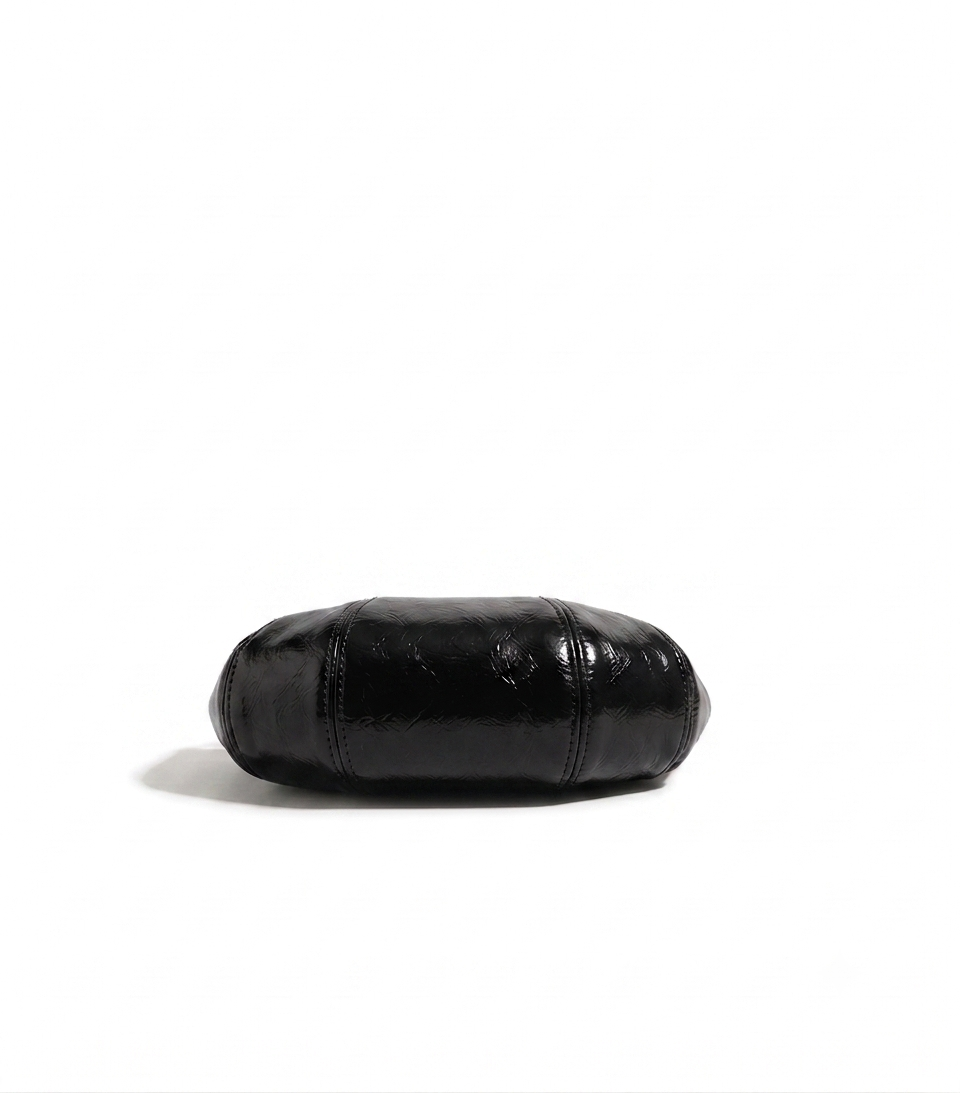 croissant bag black